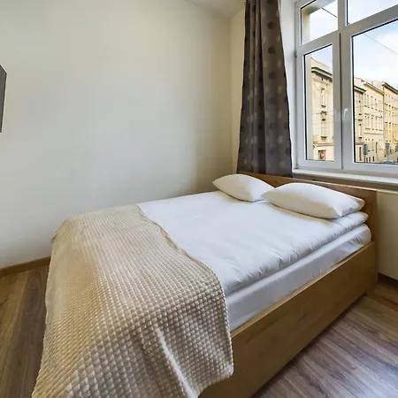 דירה Stylish And Wooden 1st Floor In Cracow By Renters *